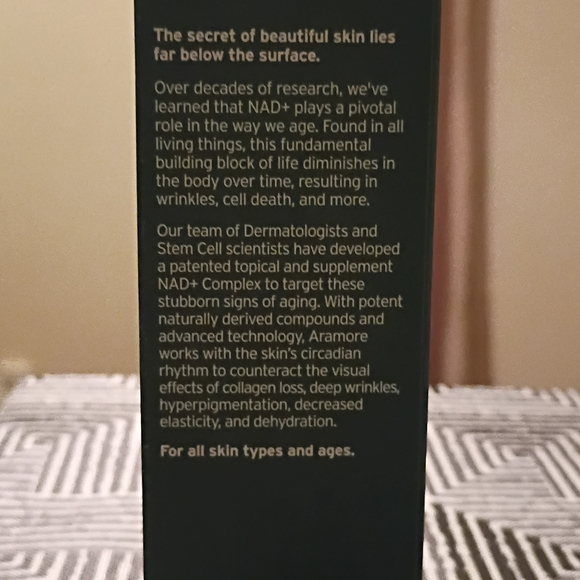 Aramore NAD+ Night Cream 1.7 oz Anti Aging Moisturizer NEW $110 Retail - Picture 4 of 4